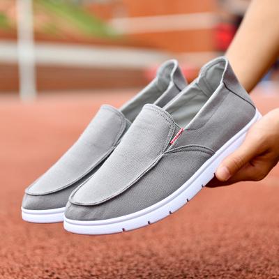 China Fashion Trend Mens Canvas Casual Breathable Soft Sole Slip On Sneakers for sale