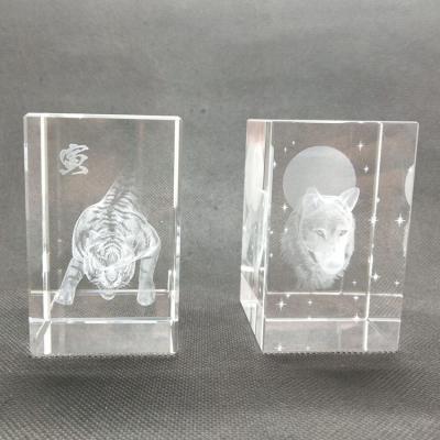 China Europe Factory Sale Blank Crystal Cube 3d Laser Engraving Animal Crystal 3d Cube Laser Engraving Gifts for sale