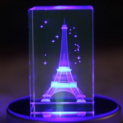 China Europe Gift Eiffel Tower 3D Engraved Crystal Cube Laser Crystal Crystal Craft Ornaments Creative Birthday for sale