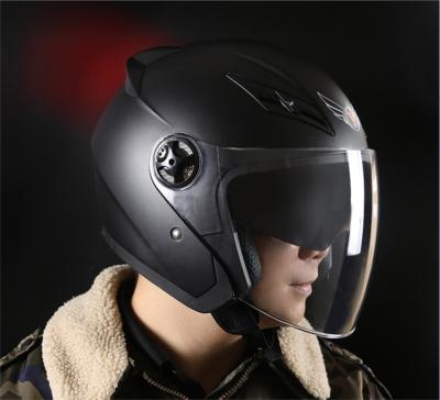 China Waterproof Moto Bike Helmet With Signal Light Motocross Helmet Portable Usb Rechargeable Led Motorcycle Led Headlight Motorbike Helmets for sale