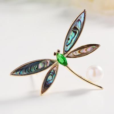 China Fashion Elegant Dragonfly Brooch Zircon Shell Fashion Clothing Accessories Pin Flower Plated Brooch Luxury Women Bead Jewelry Gifts for sale