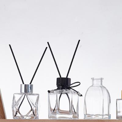 China 100ML Home Fragrance Essential Oil Glass Bottle Empty Cosmetic Aromatherapy Reed Diffuser Bottle for sale