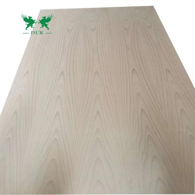 China 1220*2440mm Contemporary Steamed European Beech Plywood, Fancy Natural Red Beech Plywood for sale