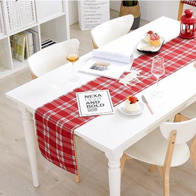 China Nordic Style Christmas Decor Printing Cotton Canvas Waterproof Christmas Table Runner for sale