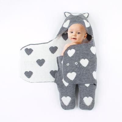 China Ivy10516A Viable knitted heart design cute newborn sleeping bag baby blanket autumn and winter for sale