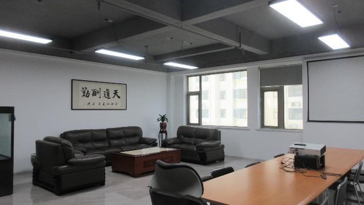 Проверенный китайский поставщик - Luoyang Jin Feng Office Furniture Co., Ltd.