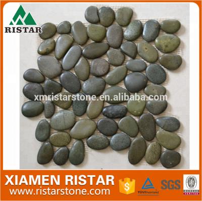 China Natural Stone Polished Natural River Pebble Mosaic Pebble Tile for sale