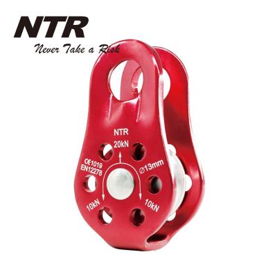 China Single Aluminum Climbing Pulley With Fixed Sides for sale