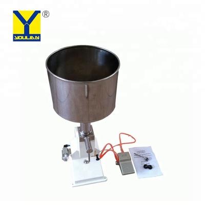 Κίνα A02 Pneumatic Cream Filling Machine Body Lotion Chili Sauce Filling Machine With Foot Pedal προς πώληση