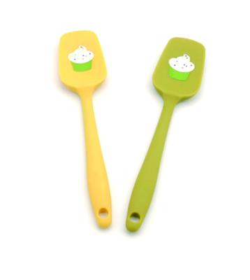 China Food Grade Sustainable Baking Spatula Hot Sale Iron Over Mold Silicone Kid Spoonula for sale