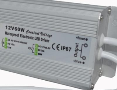 Chine Transformateur extérieur adapté aux besoins du client du watt LED de dc 60 de l'alimentation d'énergie de Dimmable LED 12V à vendre