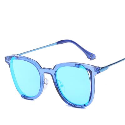 China 2020 Trendy Fashion Sunglasses Custom Vintage Polarized Clear Sellers Cateye Sunglasses for sale