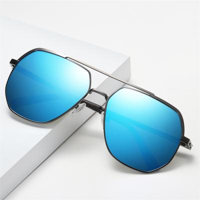 China Custom Pilot Polarized Sunglasses Brand Designer Sunglasses Fashion Logo Designer Sunglasses for sale