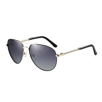 China Fashion Sunglasses New Design TAC Lens Customized Men's Metal Classic Polarized Sunglasses for sale