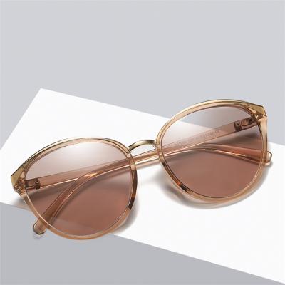 China Popular Polarized Sunglasses Custom Made Oversized Trendy Women Fashion Sun Glasses New for sale