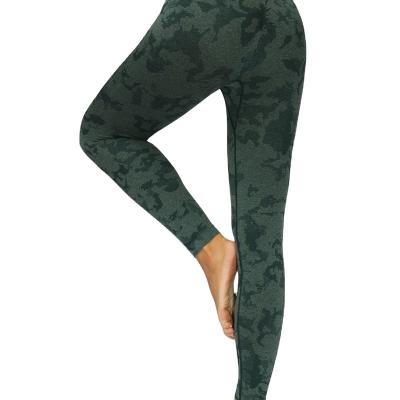 China Fashion Breathable Nylon Camouflage Seamless Cropped Pants Tiger Print Bra Fitness Pants Set For Women for sale