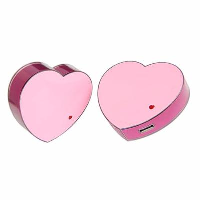 China Eternal Love Power Bank Mini Size Romantic Best Gift Heart Shaped Design 5200mAh Power Bank For Lover for sale