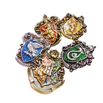 China Custom Magic Metal Aluminum Pin Clothing Design Brooch College Badge for sale