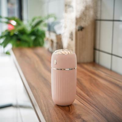 China Car Outdoor Sports Mini Humidifier Small Household Air Humidifier for sale