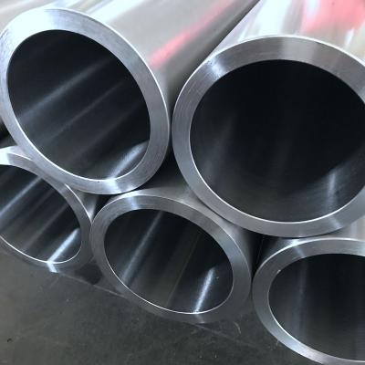 China Chinese Manufacturer Honed Cylinder Liquid Pipe Tube in ST52 Material for sale