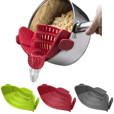 China Viable Kitchen Tension Strainer Instant Clip On Silicone 2 In 1 Collapsible Colander Fits All Pots And Bowls Dish Rack Rack Storage Home for sale