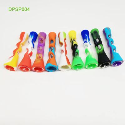 China Traditional Weed Accessories Food Grade Silicone One Hitter Cover Tobacco Water Smoking Herb Glass Pipe for sale