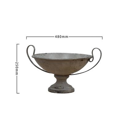 China European Antique Metal Stand Wrought Iron Vintage Garden Champion Cup Trophy Cup Trophy Decorative Home Outdoor Flower Pots for sale