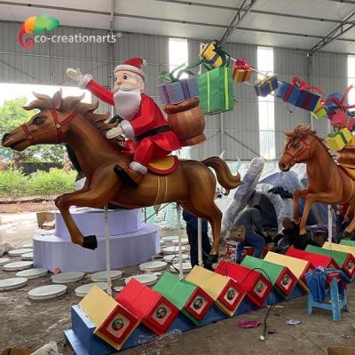 Cina Lanterna di Santa Horse Resin Gift Box Zigong della decorazione di Natale per il parco di divertimenti in vendita