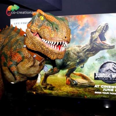 China Arreglo para requisitos particulares 4,5 metros de luz Animatronic de T Rex Costume With LED en venta