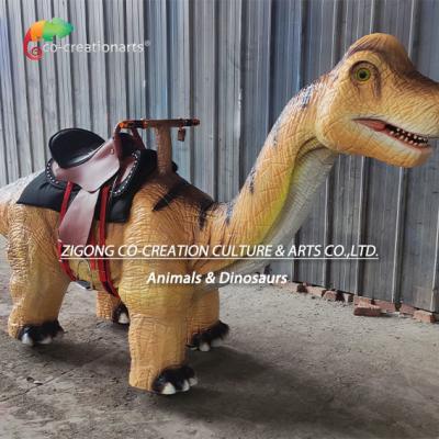 China Animatronic Walking Brachiosaurus Simulation Walking Dinosaurs Tots Riding In Playground for sale