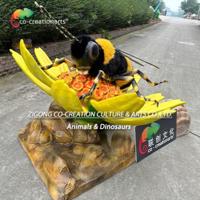 China Animatronic Insects Customized Animatronic Bee With Flower For Theme Park Decoration for sale