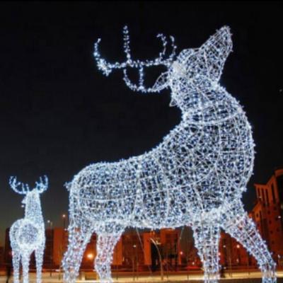 China Outdoor Commercial Use IP44 Waterproof LED Reindeer Pattern Shaped Lights 1.5m Christmas Festival High Shoot 400LED220V28W On Shaped Decorative for sale