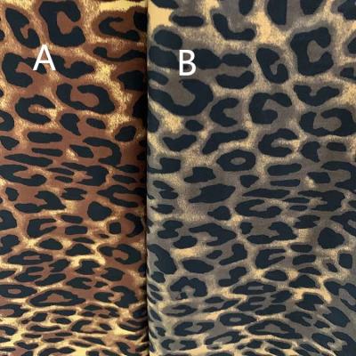 China Sustainable Leopard Grain Stretch Cotton Print Fabrics For Dresses for sale