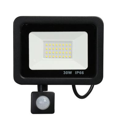 China 2020 Hotsale Ultra-thin10w 20w 30w 50w IP65 PIR Motion Sensor SMD LED Garden Flood Light for sale