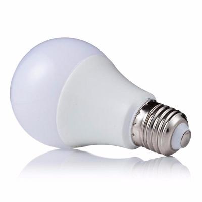 China Warehouse Environmental Energy Saving Light Bulb Indoor Use 90LM/W SMD 12W LED for sale