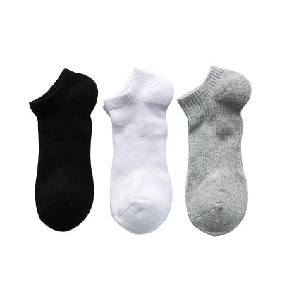 China Logo Breathable Colorful Cheap Cotton Customized QUICK DRY designs Gray Mens Socks for sale