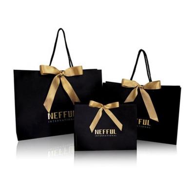 China Recycled Materials Gracesmart Custom Printing Packaging Bag Customized Luxury Foldable Shopping Bags With Logo Printing for sale