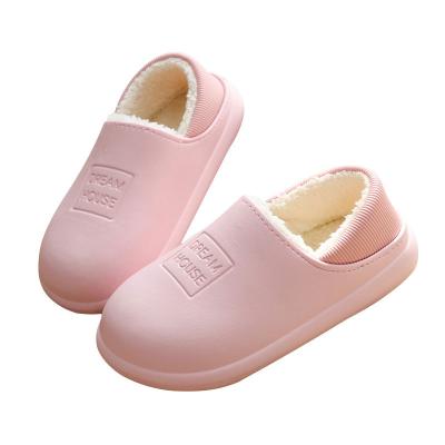 China 2021 Fashion News Plush Couple Shoes Winter Women's Deodorization Cotton Slippers Plus Velvet EVA Clogs Shoes For Women for sale