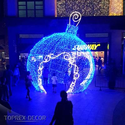 China Import LED Chip Mall Led Outdoor Light Decorative Ball Pattern Ornaments Giant Christmas for sale