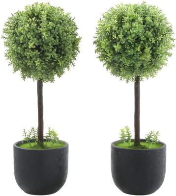 China Plastic Artificial Boxwood Trees Topiary Ball Shaped Artificial Decorative Faux Plants Tree Plant With Pot for sale