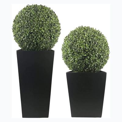 China Plastic Outdoor Artificial Boxwood Topiary Ball Spheres Garden Plants Artificial Plants In Tin Planter Black Large for sale