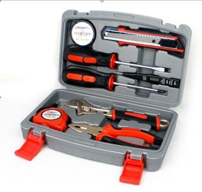 China 9 pcs household tool set ,with pliers,wrench,screwdrivers ,hammer ,cutter knife ,tape for sale