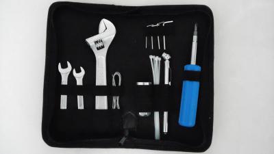 China 16 pcs tool set ,with adjustable wrench and combination wrench . for sale