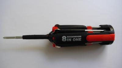 China 8-in-1 screwdriver ,with 6 LED flashlights . for sale