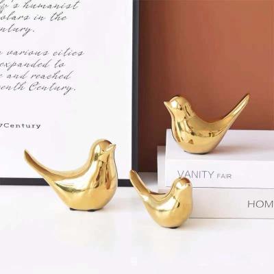 China Wholesale Minimalist Creative Cheap Creative Accessories Luxury Gold Cute Birds For Decor Gift TV Cabinet Table Top Office Home Ornaments for sale