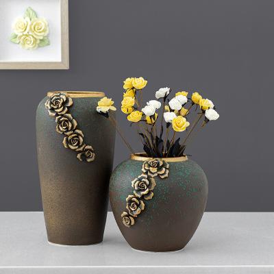 China Minimalist Factory Directly Sell Filipino Simple Ceramic Vase Flower Pot Vase Style Office Home Indoor Decor for sale