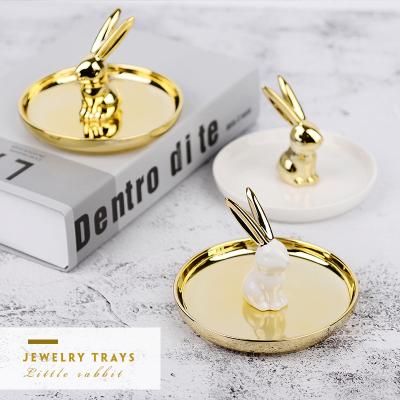 China Home Gold High Quality Ceramic Rabbit Dish Jewelry Tray Ring Holder Round Shaped Animal White Design For Wedding Party for sale