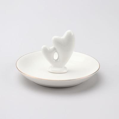 China Popular Home Jewelry Ring Dish Ceramic Makeup Trinket Tray For Mrs Engaged Gifts Valentine's Day Gift Heart Shape for sale