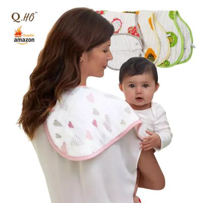 China Factory Wholesale Washable New Style On Mom's Shoulder Cotton Muslin Organic Baby Bibs Burp Cloth Set for sale