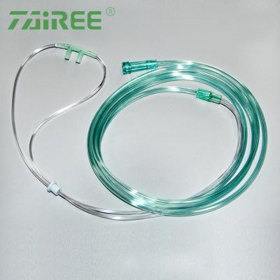 Chine Medical Grade PVC CE Approved Adult Pediatric Infant Neonatal Oxygen Nasal Cannula With Tubing à vendre